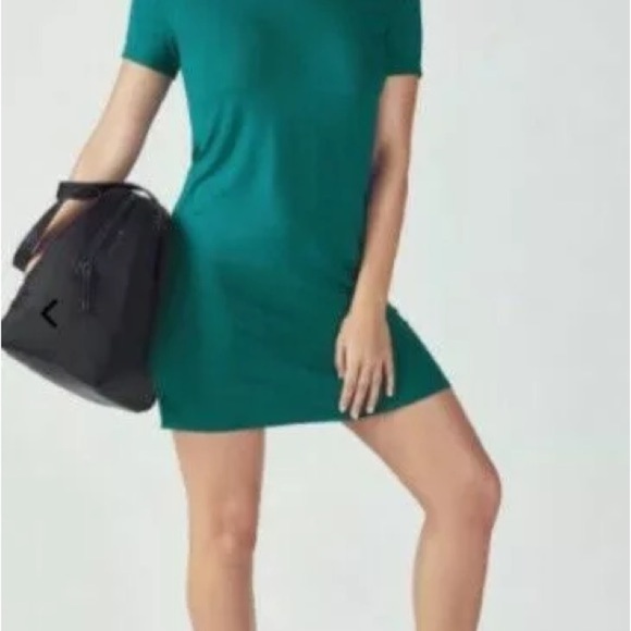 Fabletics Women Finley Dress Medium Green Soft Stretch Jersey Athleisure Preppy - Picture 3 of 15